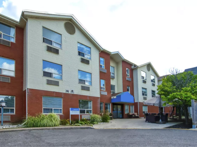 Maplecrest Village